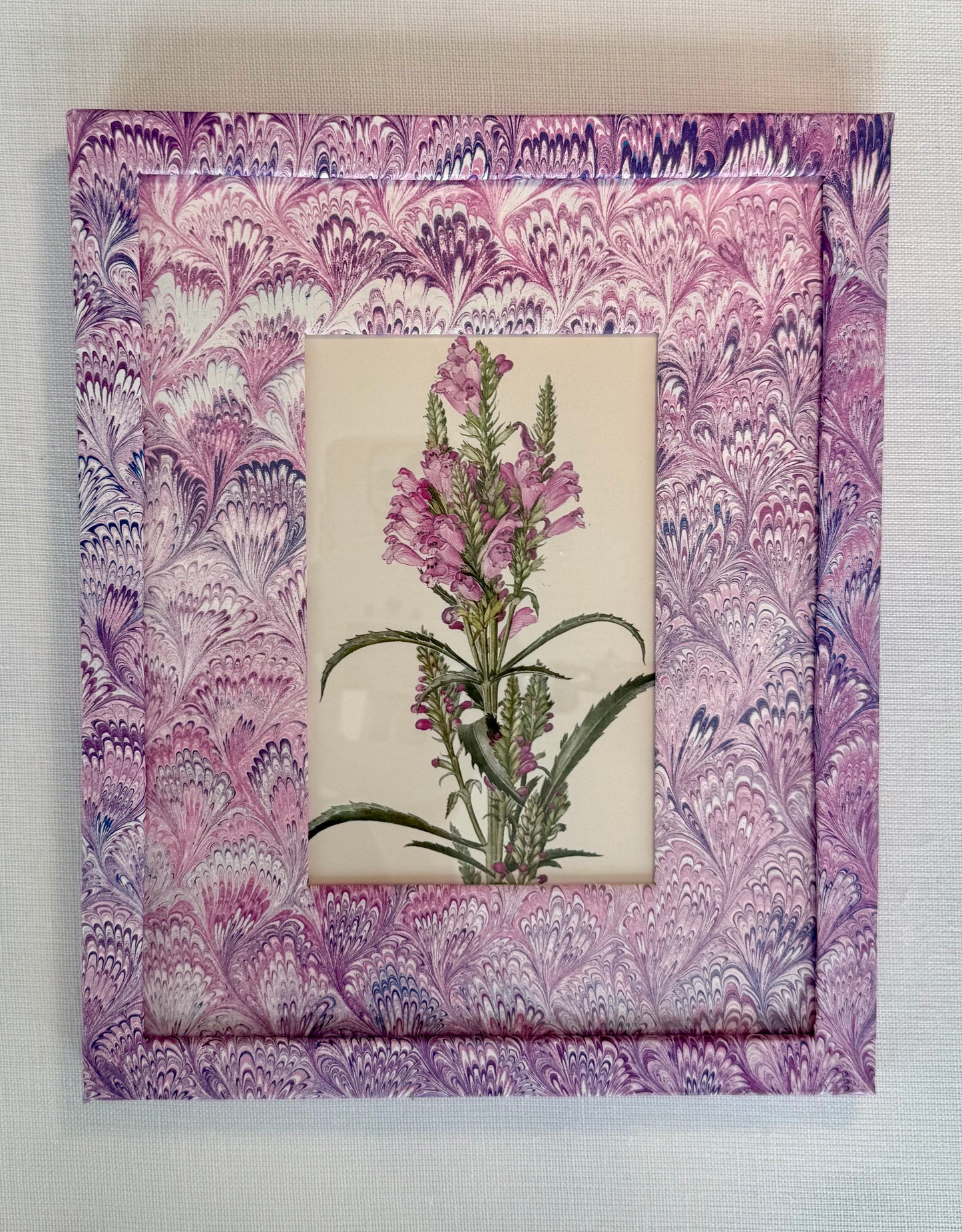 LAVENDER BOTANICAL IN MARBLED PAPERED FRAME